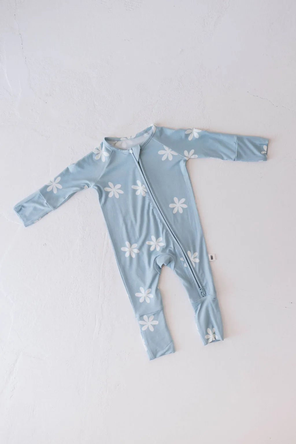 Bamboo Zip Pajamas  | Daisy Blues