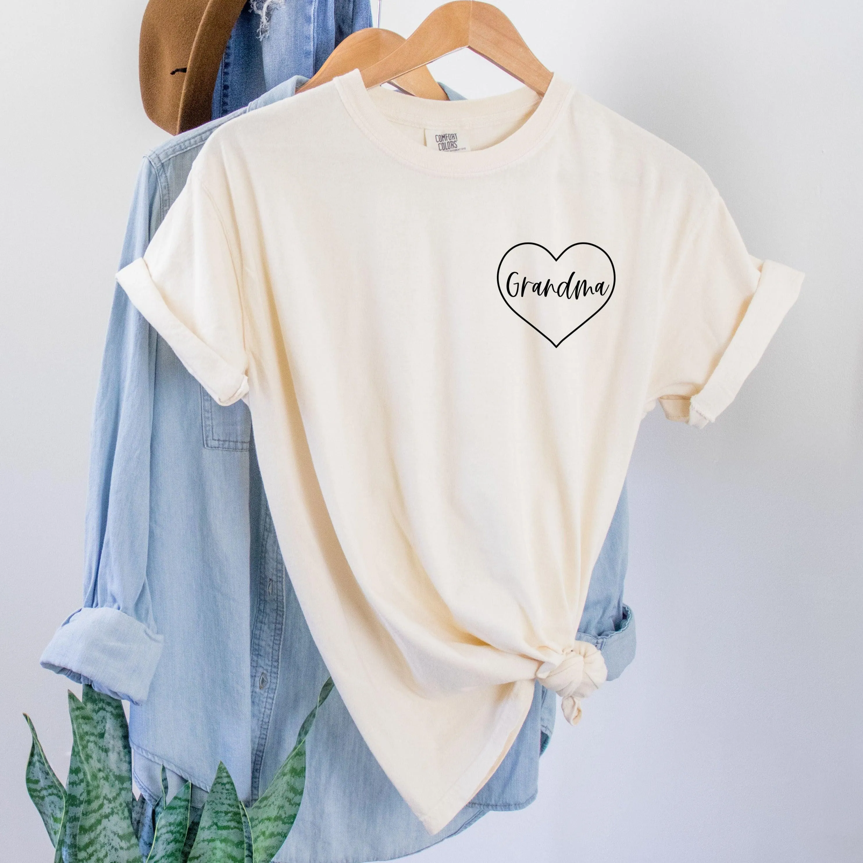 Grandma Comfort Colors T Shirt | Mother's day Gift (Heart Around)