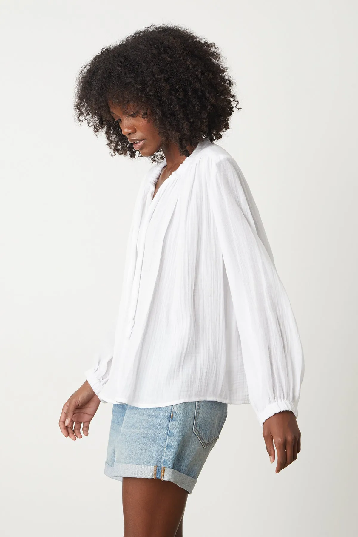 KATHLEEN COTTON GAUZE V-NECK TOP