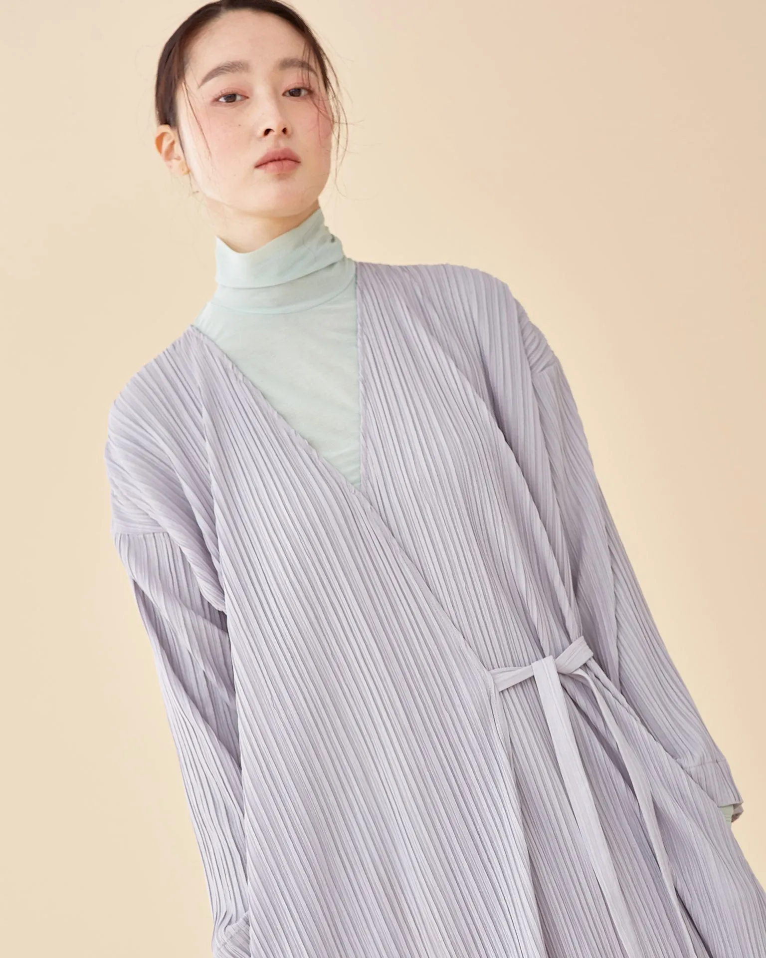 Laura Pleates Robe / Light Grey