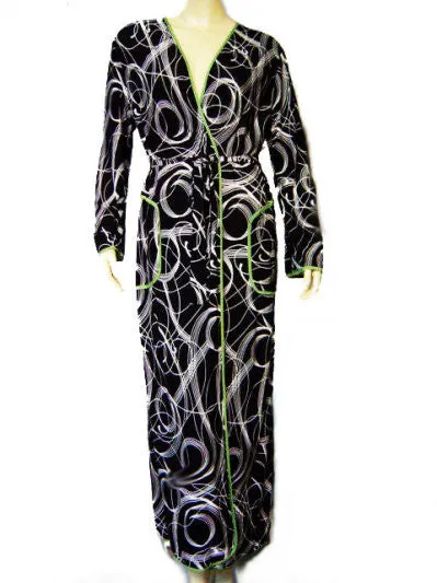 NEW - DIAMOND TEA SPRING & SUMMER SPANDEX WRAP-STYLE ROBE IN BLACK & WHITE SWIRL DESIGN WITH LUCITE GREEN TRIM